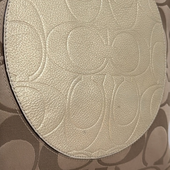 Coach Bag Laura Tote - Picture 16 of 17